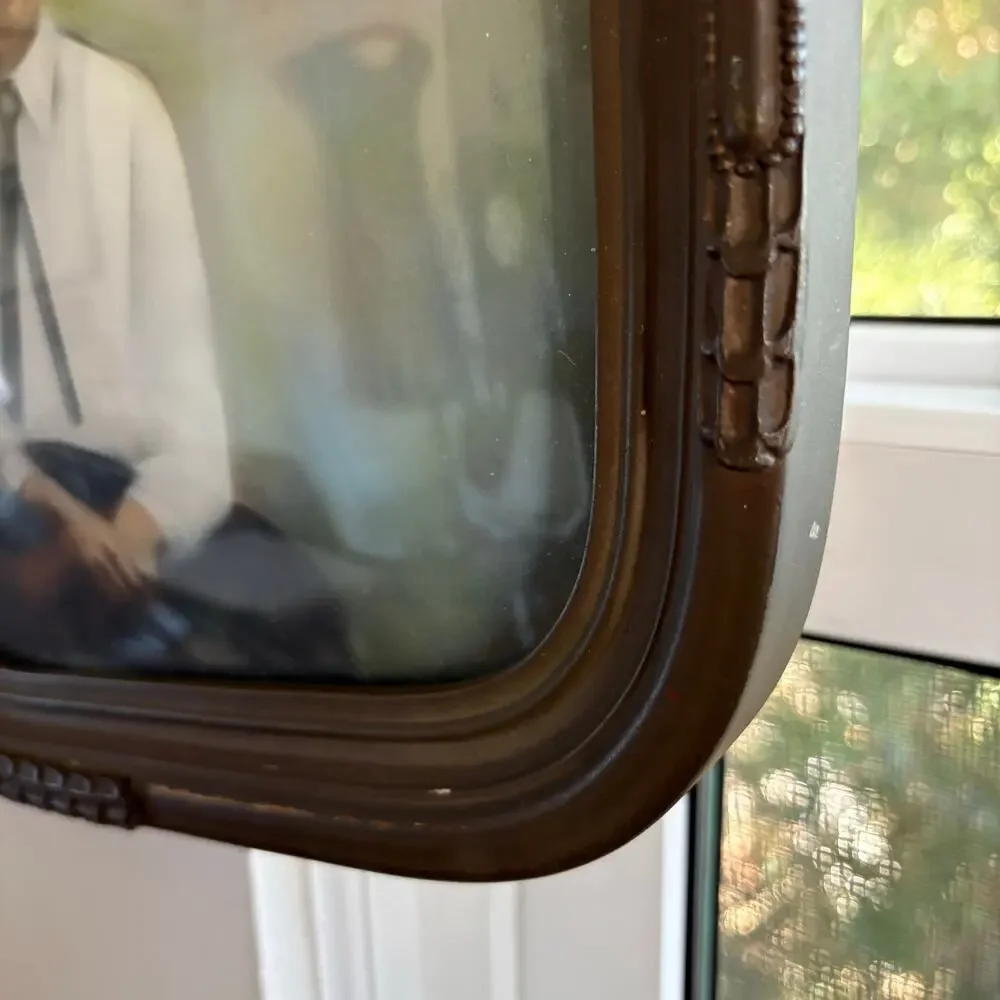 Vintage Convex Glass Portrait Frame Couple Photo Bubble Glass 16.75”